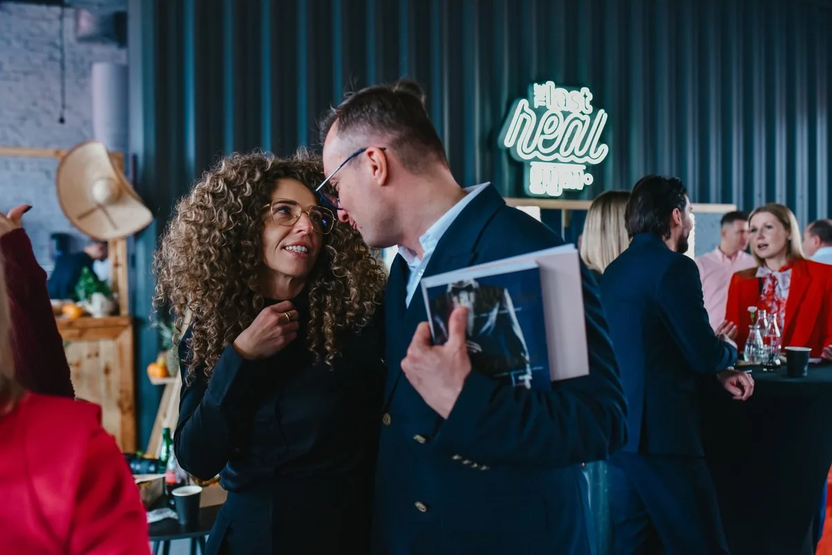 Networking agentów